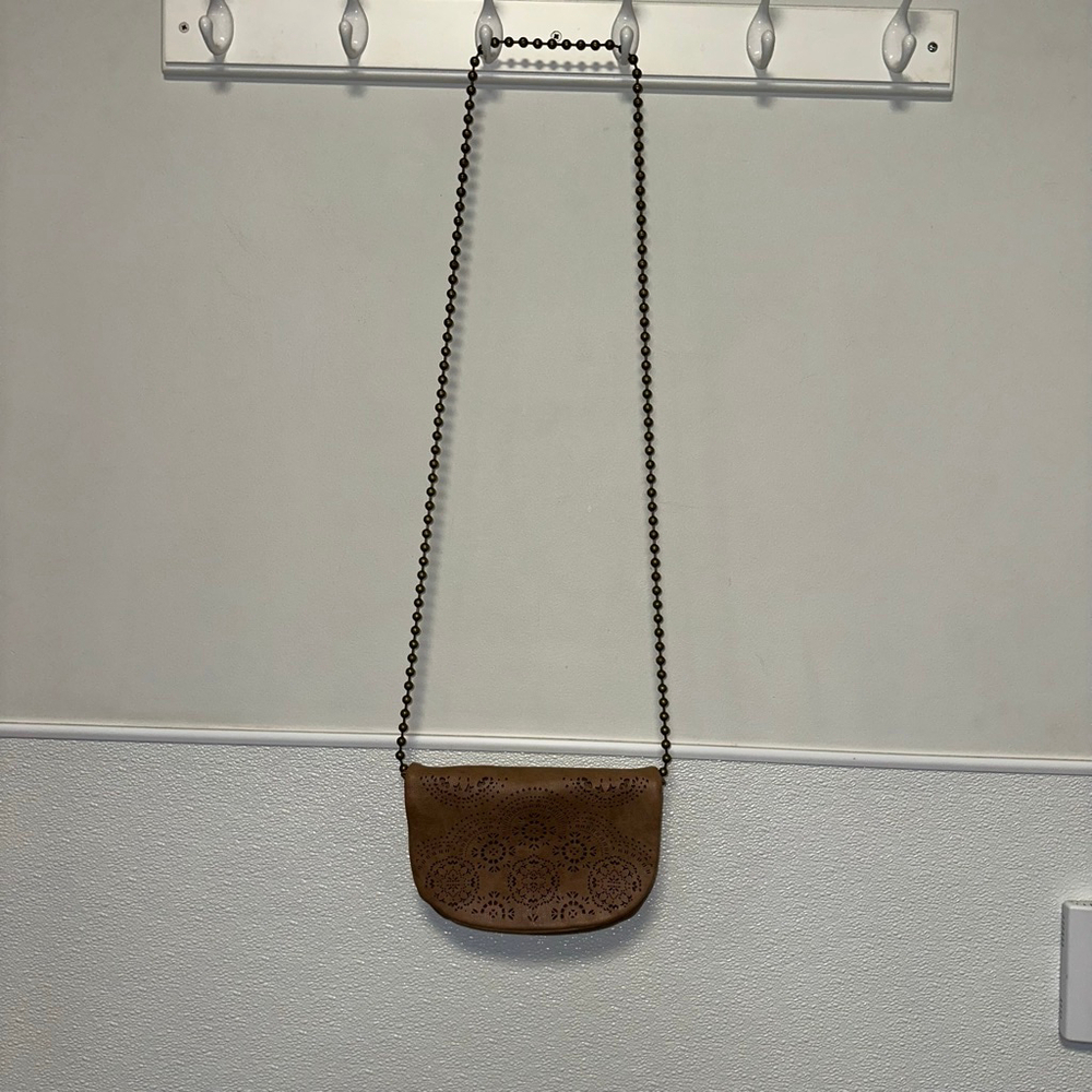 T-Shirt & Jeans Tan Laser Cut Crossbody Bag geometric ball chain strap purse - Picture 12 of 16